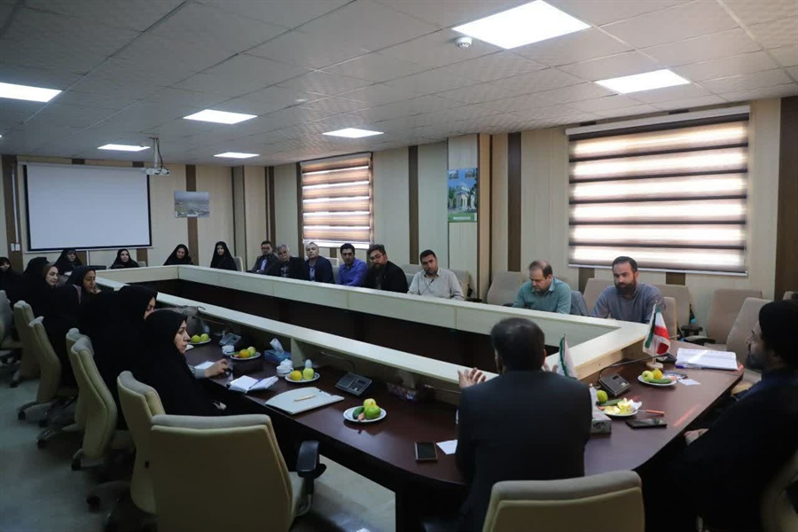 برگزاری جلسه کمیسیون فرهنگی، اجتماعی و حقوقی شورای اسلامی شهر قیامدشت با محوریت پروژه مهر و امور عمرانی مدارس